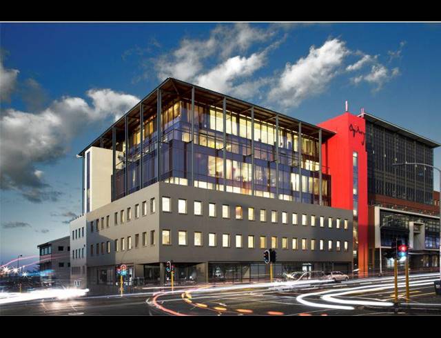 348M² OFFICE TO LET IN WOODSTOCK